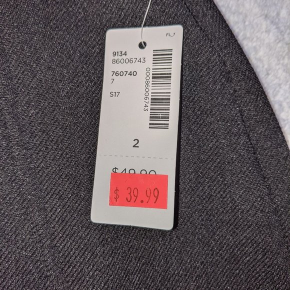 Reitman's Grommeted Pencil Skirt - Black Size 2 - Picture 3 of 4